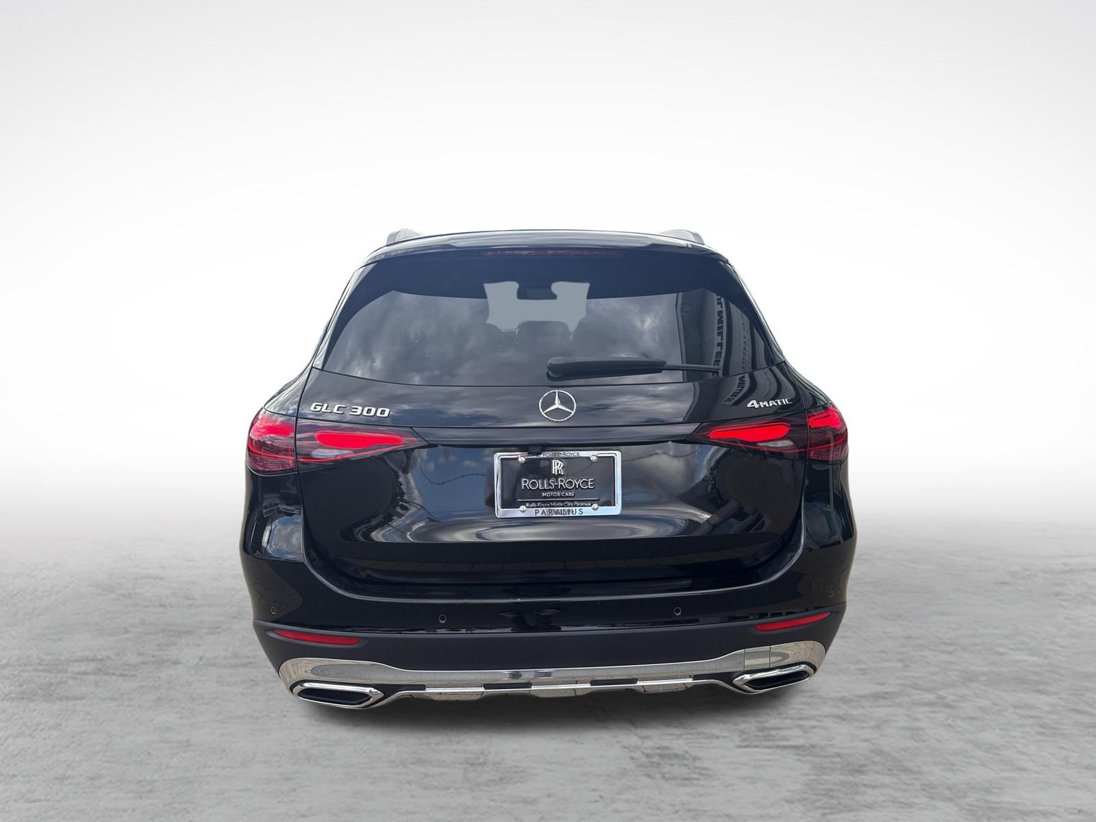 Used 2023 Mercedes-Benz GLC 300 4MATIC image 9