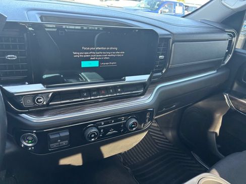 Used 2024 Chevrolet Silverado 3500 LT RWD image 17
