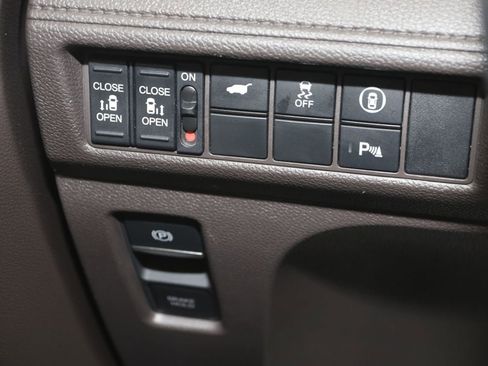 Used 2023 Honda Odyssey Touring image 28