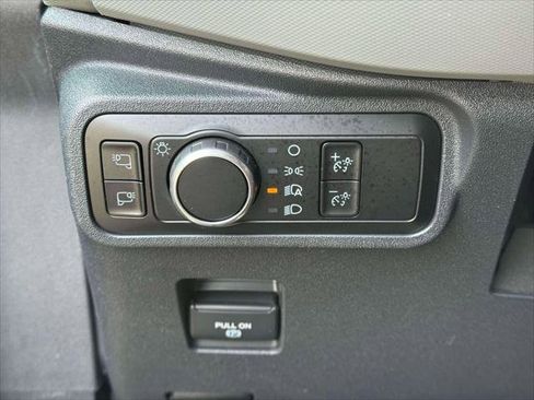 Used 2023 Ford Bronco Badlands image 16