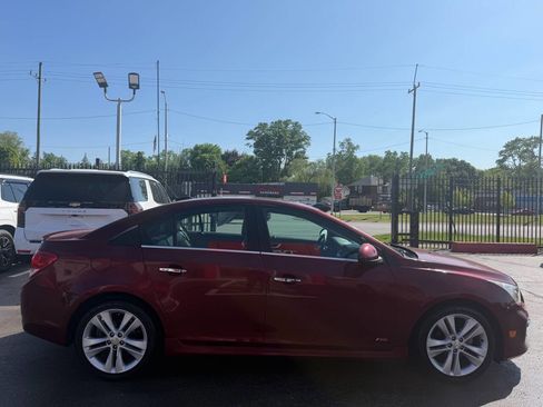 Used 2015 Chevrolet Cruze LTZ w/ Sun, Sound and Sport Package FWD image 4