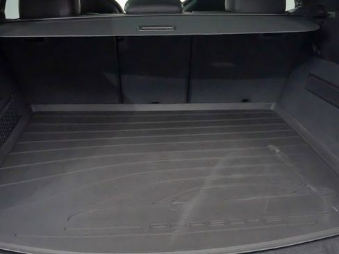 New 2026 Porsche Cayenne S image 13