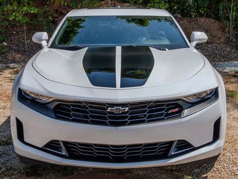 Used 2024 Chevrolet Camaro LT w/ RS Package RWD image 8