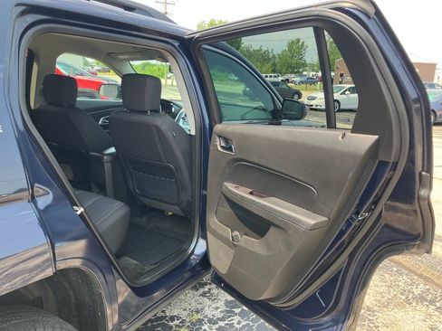 Used 2017 GMC Terrain SLE w/ Convenience Package AWD/4WD image 15