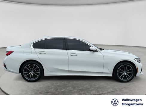 Used 2020 BMW 330i xDrive Sedan w/ Convenience Package AWD/4WD image 4
