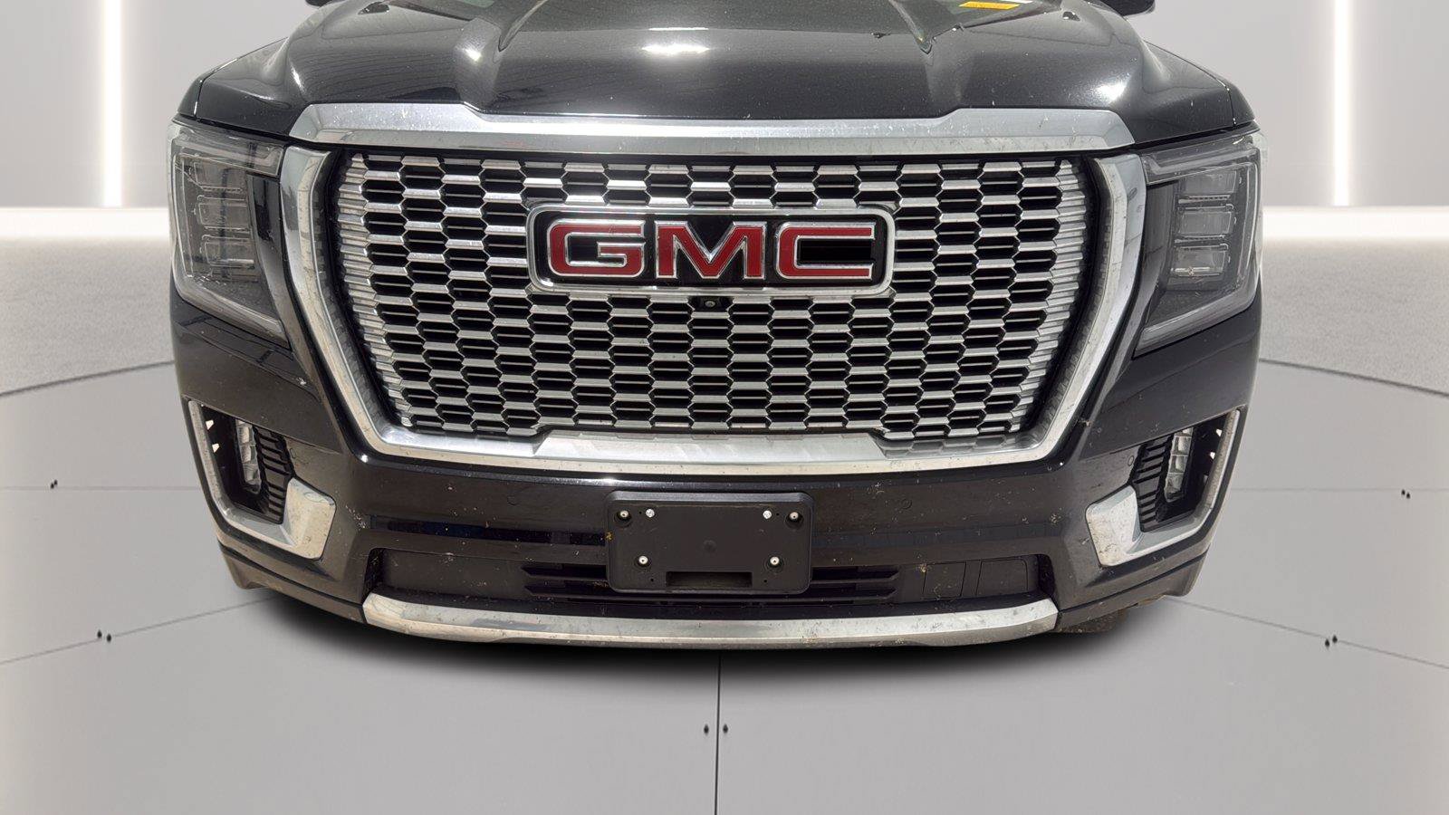 Used 2022 GMC Yukon Denali w/ Denali Premium Package AWD/4WD image 37