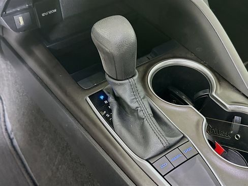 Used 2023 Toyota Camry LE w/ Convenience Package FWD image 21