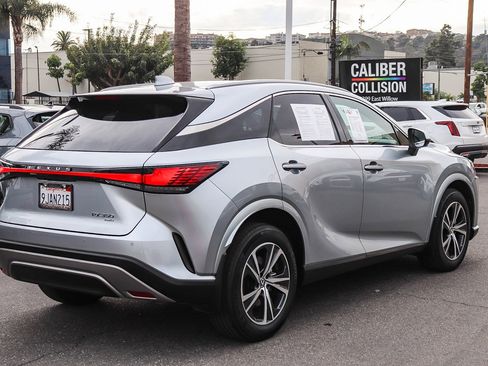 Used 2023 Lexus RX 350 Premium image 7