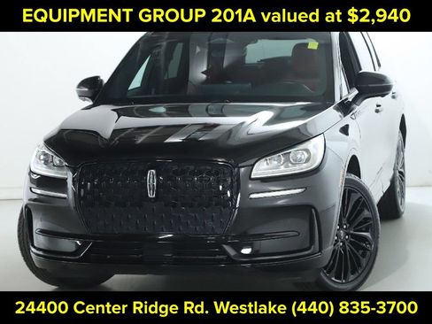 Used 2023 Lincoln Corsair Reserve w/ Equipment Group 201A AWD/4WD image 3