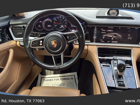 Used 2017 Porsche Panamera image 39