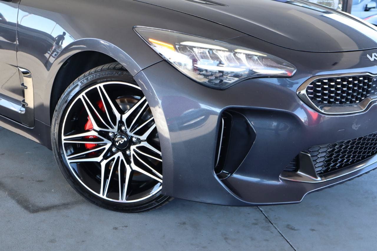 Used 2022 Kia Stinger GT1 AWD/4WD image 4