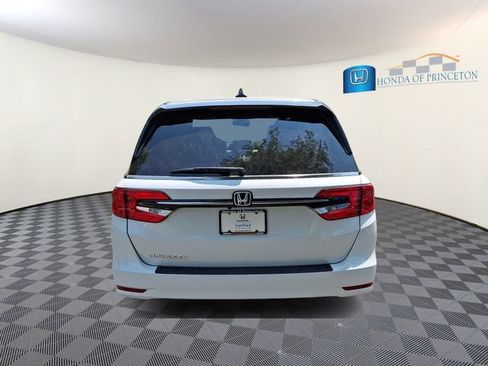 Certified 2024 Honda Odyssey EX-L image 5
