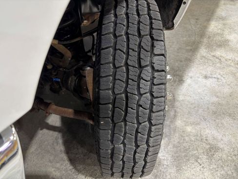 Used 2014 Ford F350 XL w/ Power Equipment Group image 27