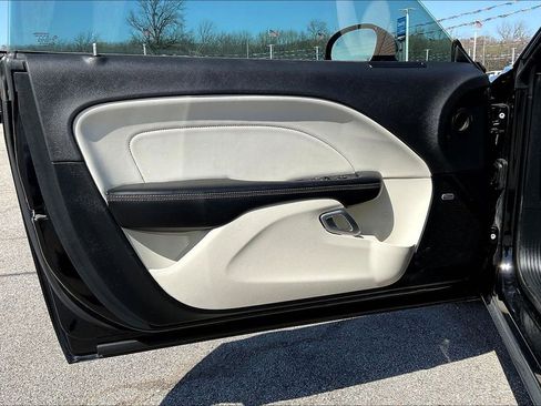 Used 2018 Dodge Challenger R/T Plus image 18