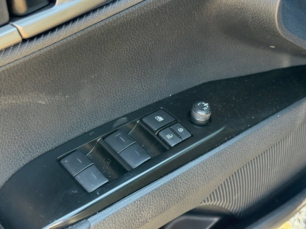 Used 2026 Toyota Camry SE FWD image 20