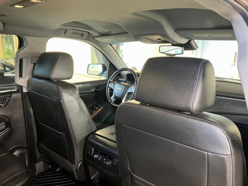 Used 2018 Chevrolet Tahoe Premier w/ RST 6.2L Performance Edition image 22