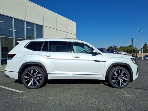 New 2026 Volkswagen Atlas SEL Premium R-Line AWD/4WD image 7