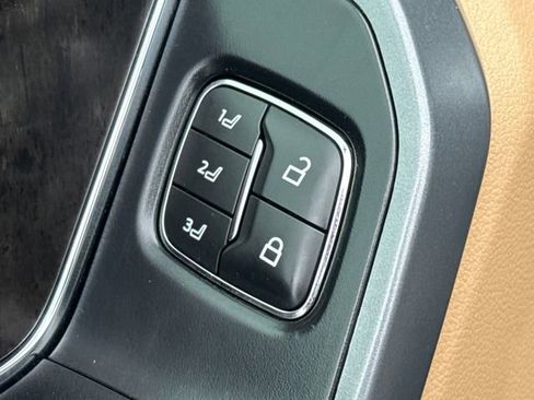 Used 2021 Ford F150 Lariat AWD/4WD image 21
