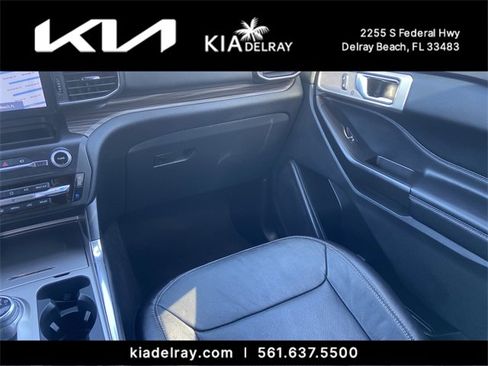 Used 2020 Ford Explorer Limited image 15