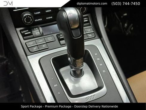 Used 2017 Porsche 911 Carrera 4S AWD/4WD image 35
