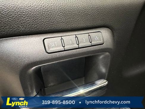 Used 2017 Chevrolet Silverado 1500 LTZ Z71 w/ LTZ Plus Package AWD/4WD image 7