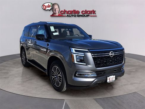 New 2026 Nissan Armada SL w/ Captain's Chari Seat Package image 8