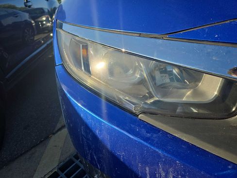 Used 2017 Honda Civic EX image 8