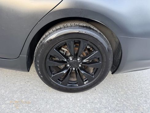 Used 2012 INFINITI M37 w/ Premium Pkg RWD image 36