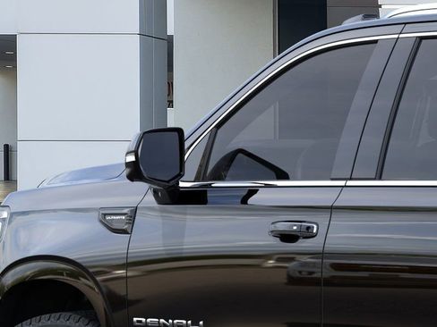 New 2026 GMC Yukon XL Denali Ultimate AWD/4WD image 3