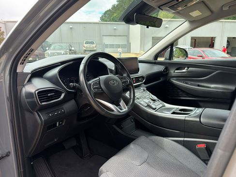 Used 2023 Hyundai Santa Fe SEL FWD image 11