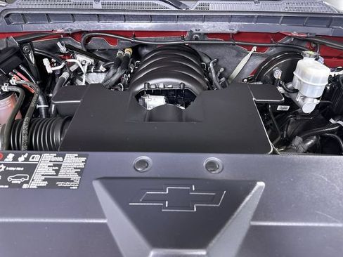 Used 2018 Chevrolet Silverado 1500 LT w/ Texas Edition AWD/4WD image 31