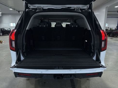 Used 2025 Ford Expedition Active AWD/4WD image 27