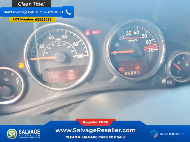 Used 2014 Jeep Wrangler Unlimited Rubicon AWD/4WD image 12
