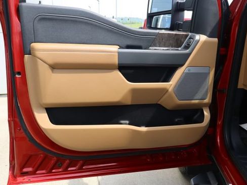 Certified 2023 Ford F250 Lariat w/ Chrome Package AWD/4WD image 18