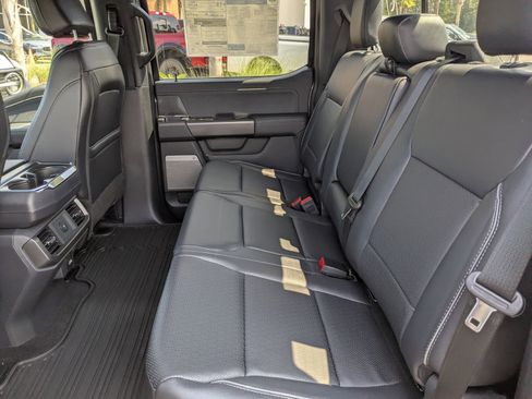 New 2025 Ford F150 Lariat w/ Equipment Group 501A Mid image 15