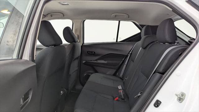 Used 2023 Nissan Kicks S FWD image 17