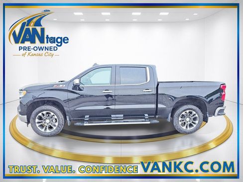 Certified 2025 Chevrolet Silverado 1500 LTZ w/ LTZ Premium Package AWD/4WD image 10