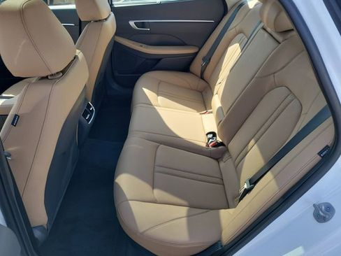 New 2025 Hyundai Sonata Limited FWD image 23