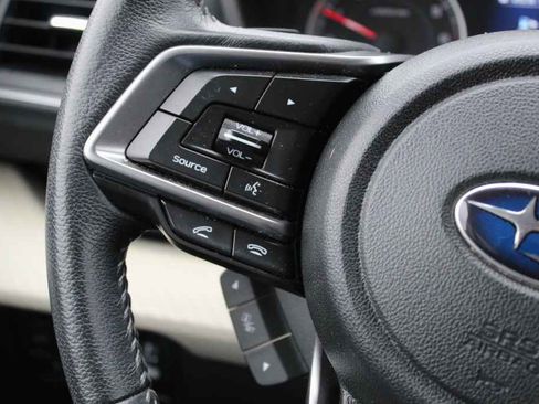 Used 2020 Subaru Ascent Premium w/ Convenience Package image 17