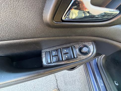 Used 2014 Chevrolet Malibu LT image 17