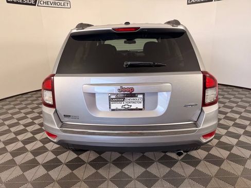 Used 2016 Jeep Compass High Altitude FWD image 5
