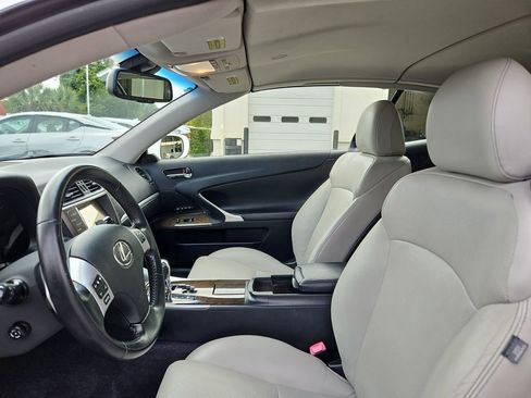 Used 2013 Lexus IS 250C image 26