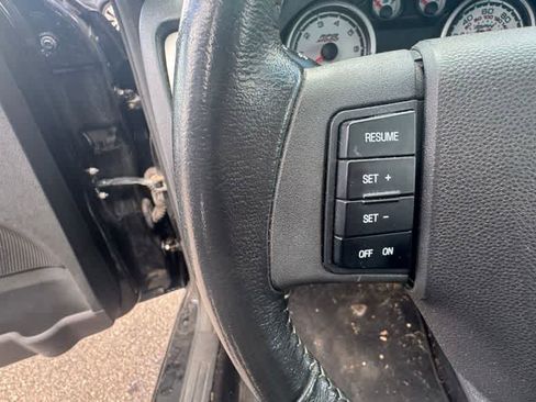 Used 2010 Ford Focus SES FWD image 16