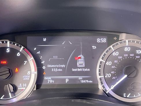 Used 2023 Toyota Highlander LE FWD image 23