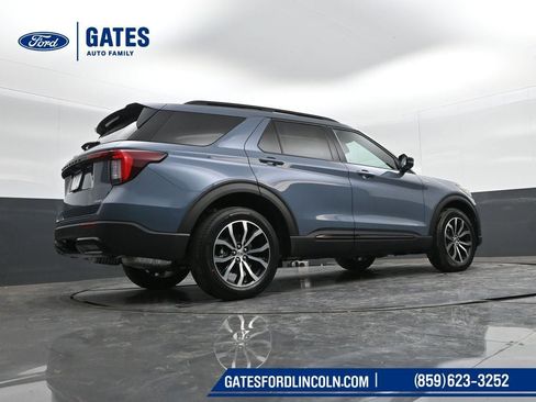 New 2026 Ford Explorer ST-Line image 41