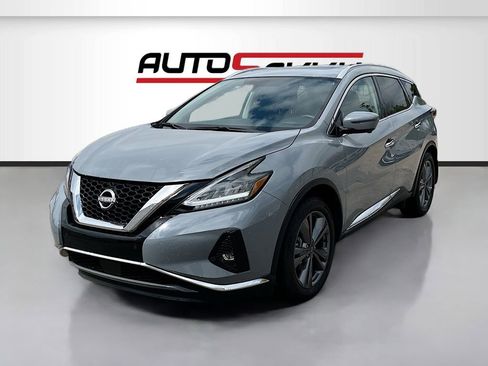 Used 2024 Nissan Murano Platinum w/ Cargo Package image 3