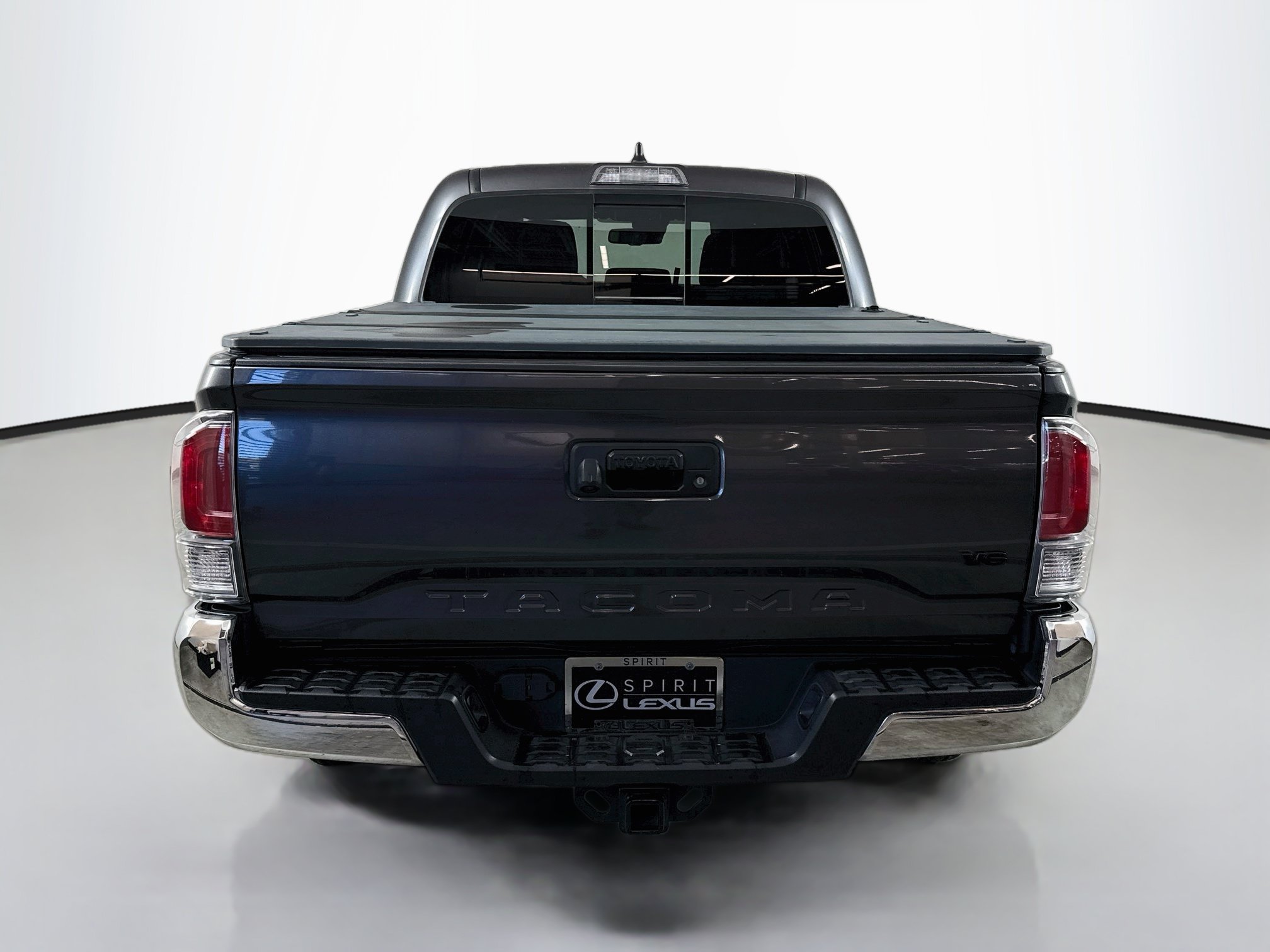 Used 2021 Toyota Tacoma TRD Off-Road AWD/4WD image 6