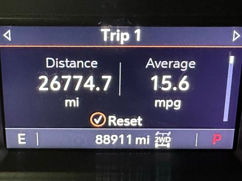 Used 2022 GMC Sierra 2500 AT4 image 25