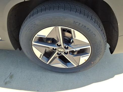 New 2026 Hyundai Tucson SEL FWD image 19