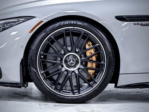 Used 2025 Mercedes-Benz SL 63 AMG S e Performance 4MATIC image 25